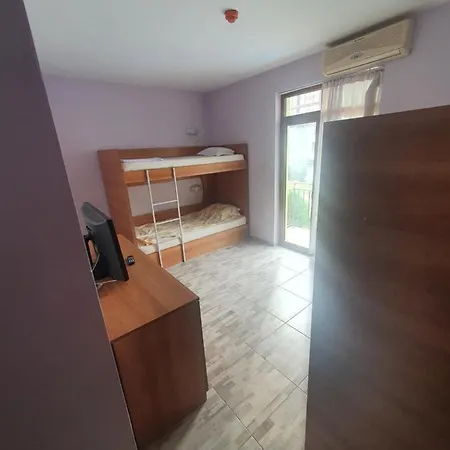 فندق Hotel 415 *