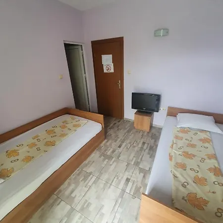 Hotel 415 Хотел Слънчев бряг